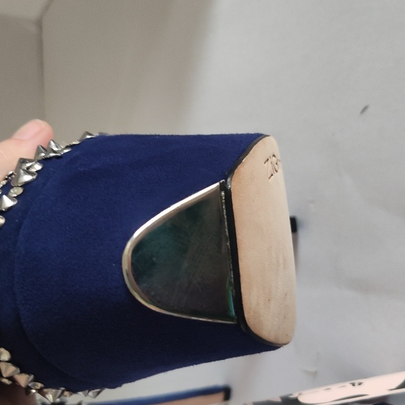 Blue ZigiNY Black Label Brink Studded Platform Pumps Stiletto Size 7 - Picture 3 of 16